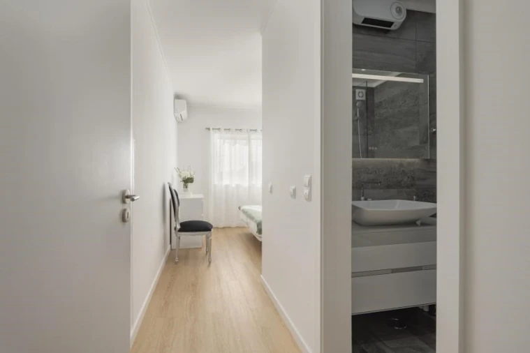 Apartamento T2 para Venda em Quarteira Foto 12