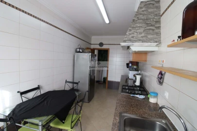 Apartamento T3 para Venda em Lagos (São Sebastião e Santa Maria)