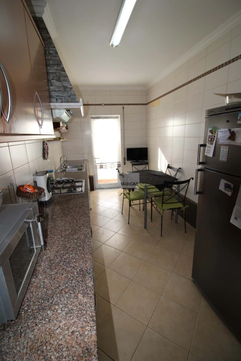 Apartamento T3 para Venda em Lagos (São Sebastião e Santa Maria)