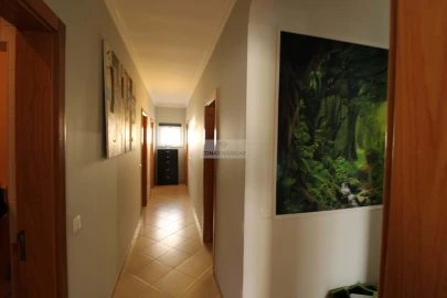 Apartamento T3 para Venda em Lagos (São Sebastião e Santa Maria)