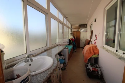 Apartamento T3 para Venda em Lagos (São Sebastião e Santa Maria)
