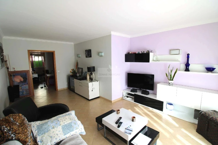 Apartamento T3 para Venda em Lagos (São Sebastião e Santa Maria)