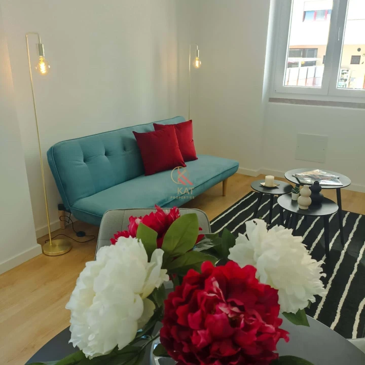 Apartamento T3 para Venda em Benfica Foto 3