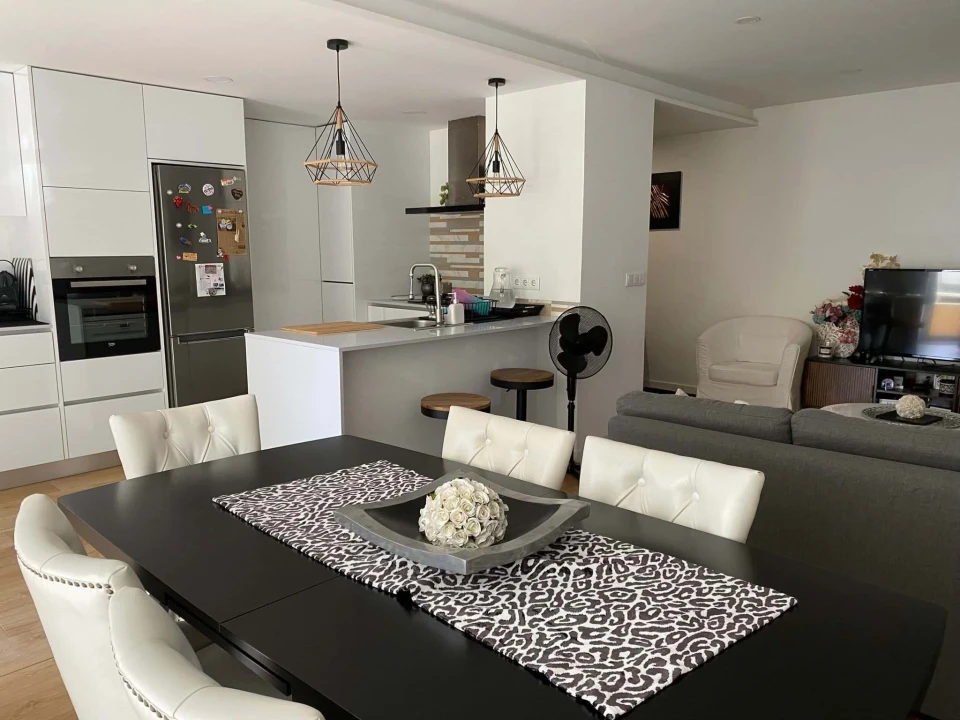 Apartamento T3 para Venda em Arcozelo Foto 2