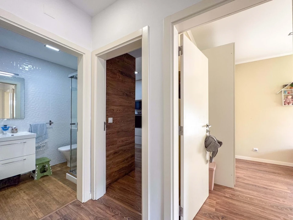 Moradia T3 para Venda em Algés, Linda-A-Velha e Cruz Quebrada-Dafundo Foto 30