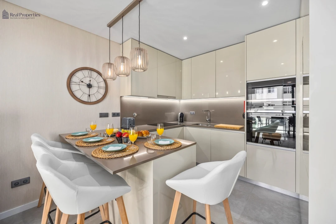 Apartamento T1 para Arrendamento em Quarteira Foto 25