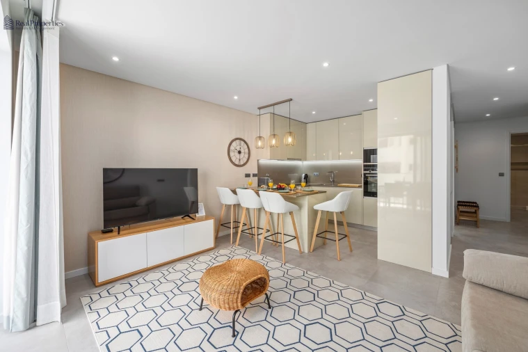 Apartamento T1 para Arrendamento em Quarteira Foto 29