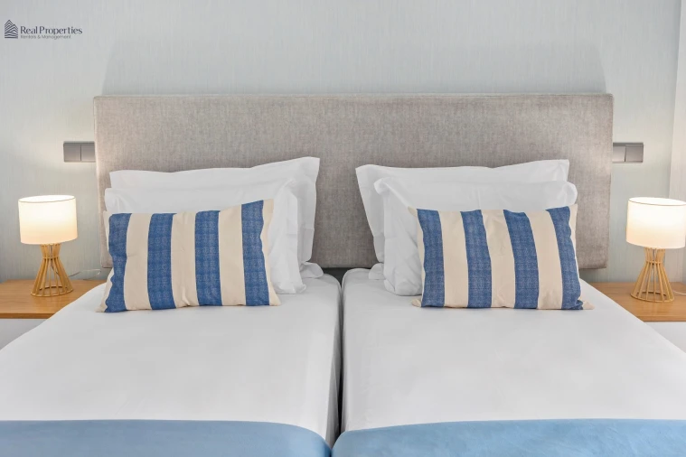 Apartamento T1 para Arrendamento em Quarteira Foto 9