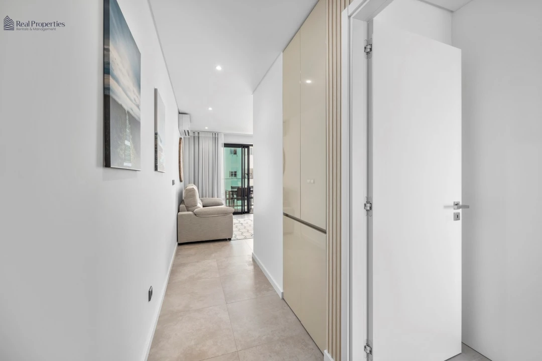 Apartamento T1 para Arrendamento em Quarteira Foto 16