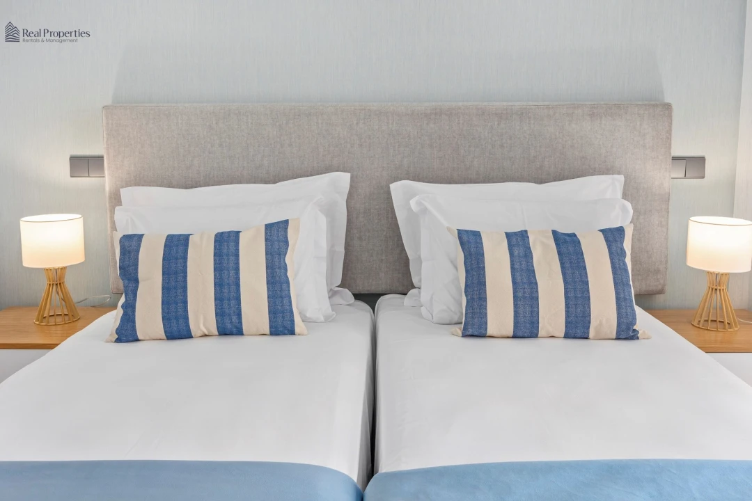 Apartamento T1 para Arrendamento em Quarteira Foto 9