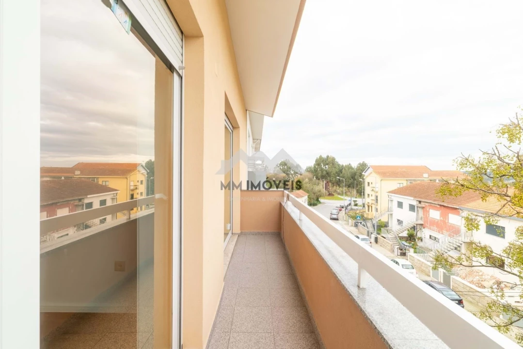 Apartamento T3 para Venda em Aguas Santas Foto 25