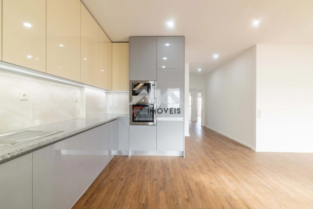 Apartamento T3 para Venda em Aguas Santas Foto 33