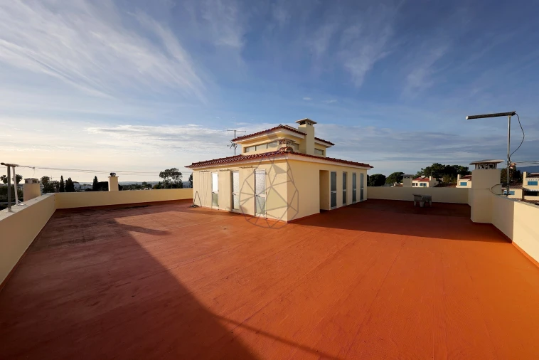 Apartamento T2 para Venda em Portimão Foto 33