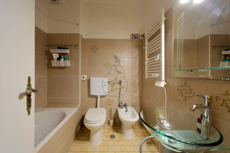 Apartamento T2 para Venda em Portimão Foto 18