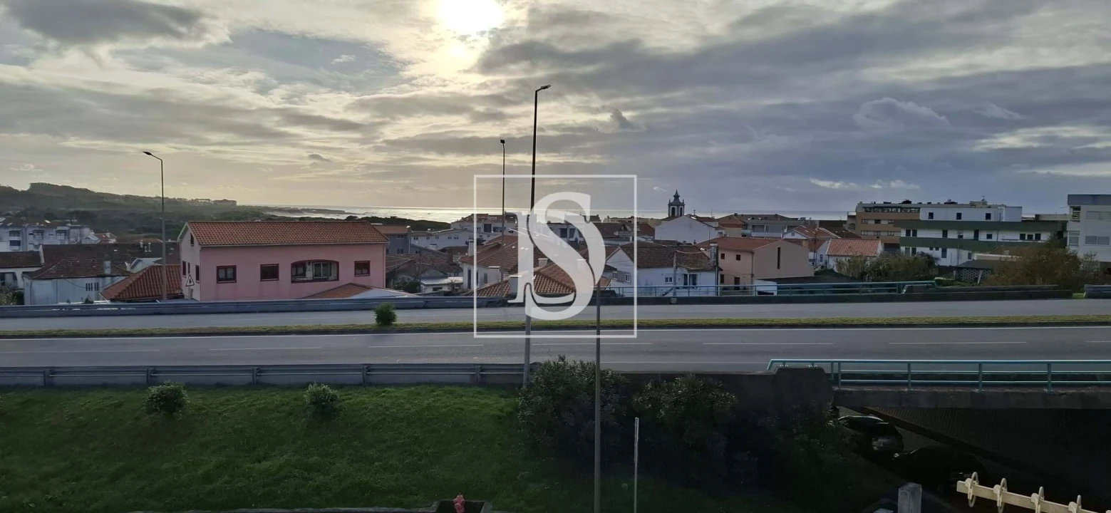 Apartamento T3 para Arrendamento em Vila Praia de Ancora Foto 20