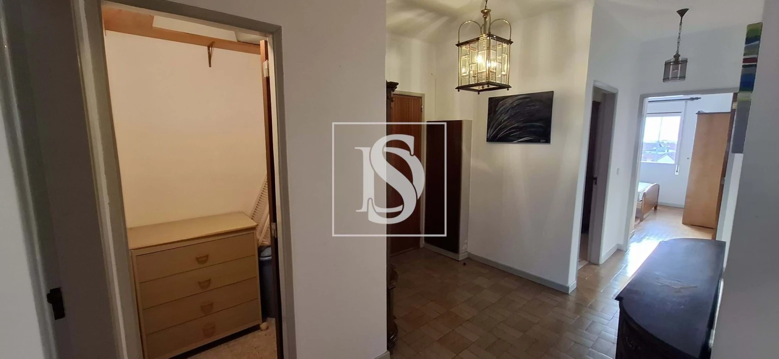 Apartamento T3 para Arrendamento em Vila Praia de Ancora Foto 26