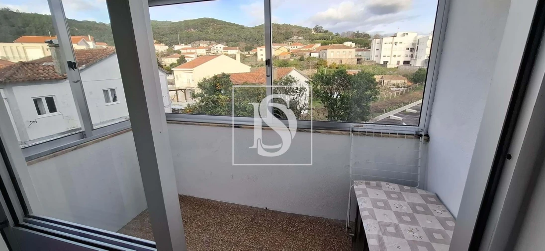Apartamento T3 para Arrendamento em Vila Praia de Ancora Foto 17