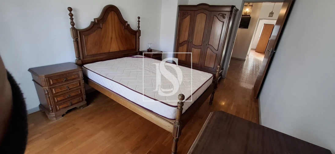 Apartamento T3 para Arrendamento em Vila Praia de Ancora Foto 15
