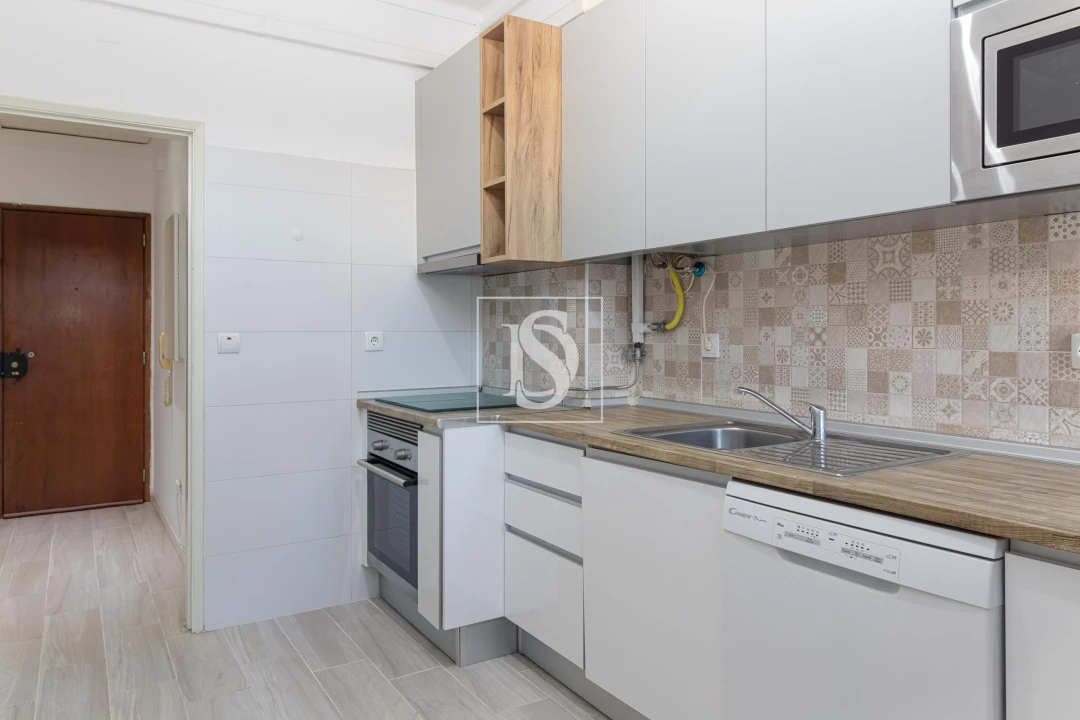 Apartamento T2 para Venda em Alto do Seixalinho, Santo André e Verderena Foto 1