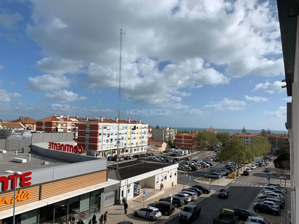 Apartamento T3 para Arrendamento em Carcavelos e Parede Foto 25