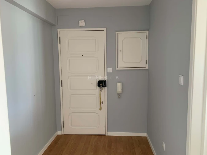 Apartamento T3 para Arrendamento em Carcavelos e Parede Foto 30