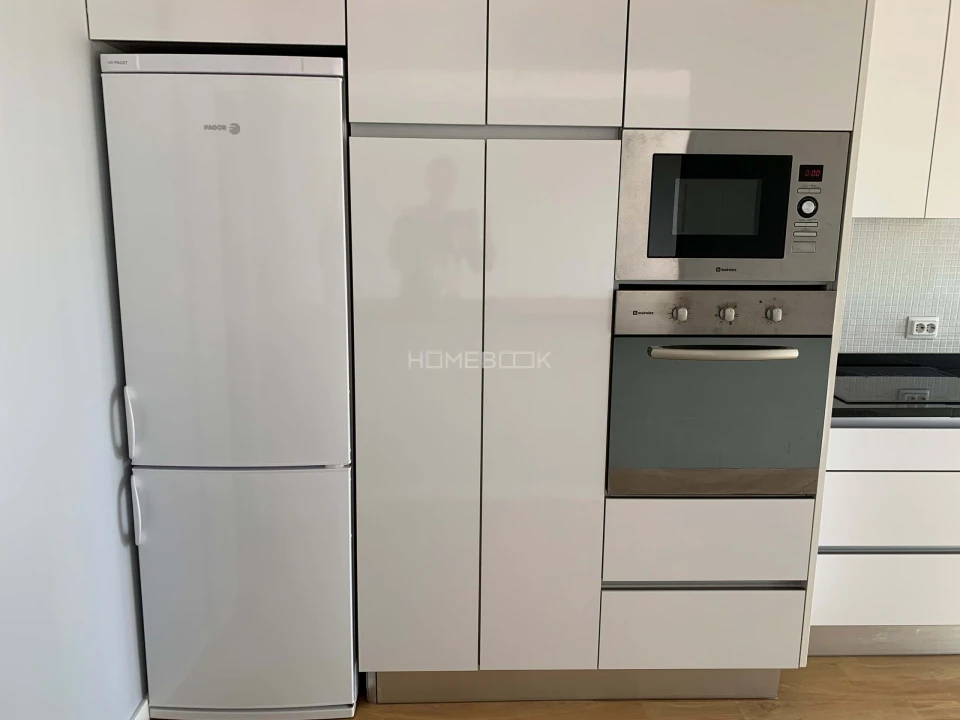 Apartamento T3 para Arrendamento em Carcavelos e Parede Foto 11