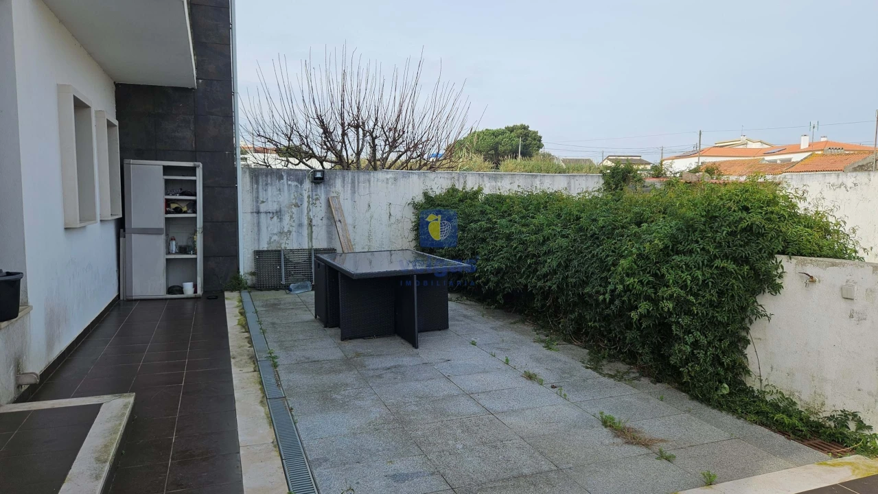 Moradia T4 para Venda em Tornada e Salir do Porto Foto 7