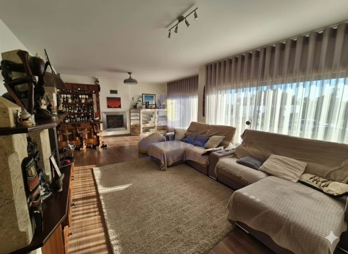 Moradia T4 para Venda em Tornada e Salir do Porto Foto 21