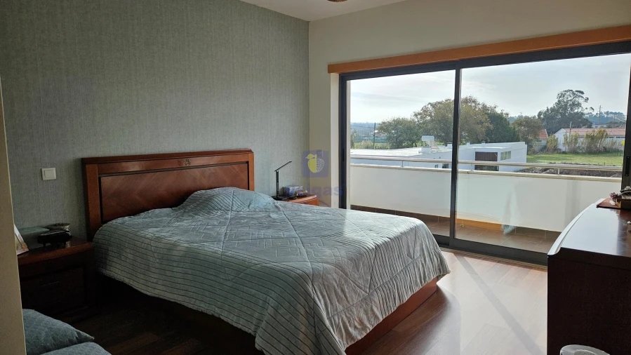 Moradia T4 para Venda em Tornada e Salir do Porto Foto 27