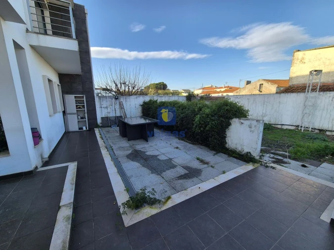 Moradia T4 para Venda em Tornada e Salir do Porto Foto 13