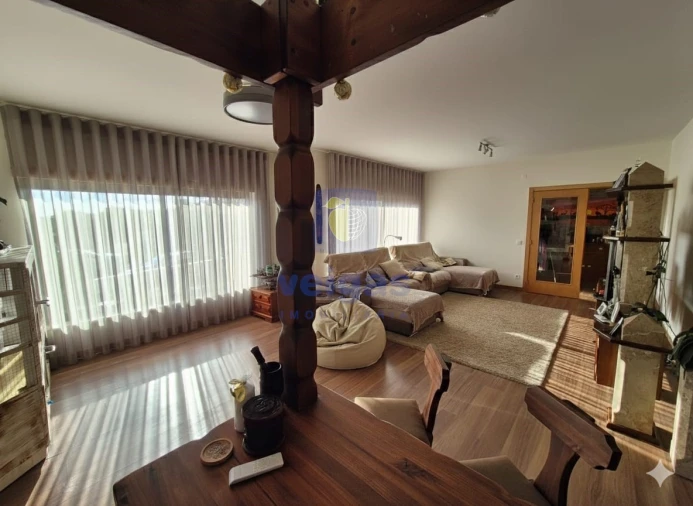 Moradia T4 para Venda em Tornada e Salir do Porto Foto 22