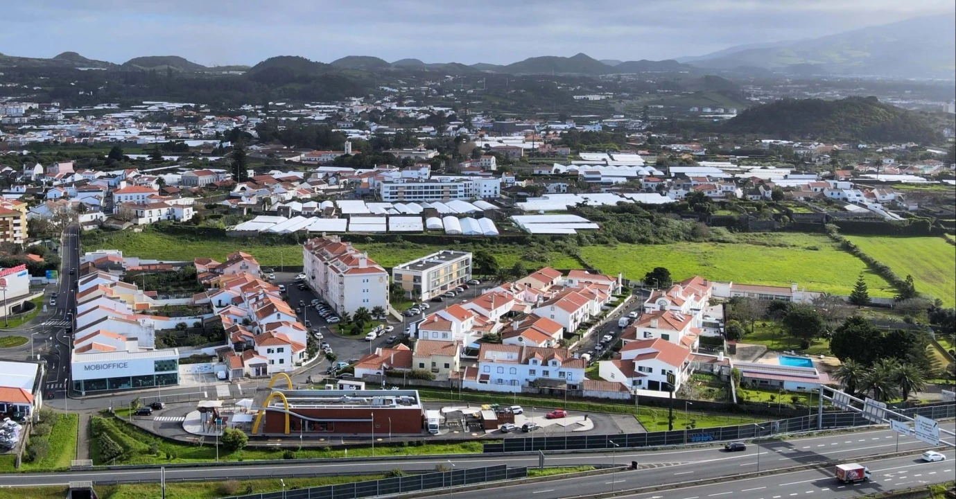 Terreno para Venda em Ponta Delgada (São Pedro) Foto 8