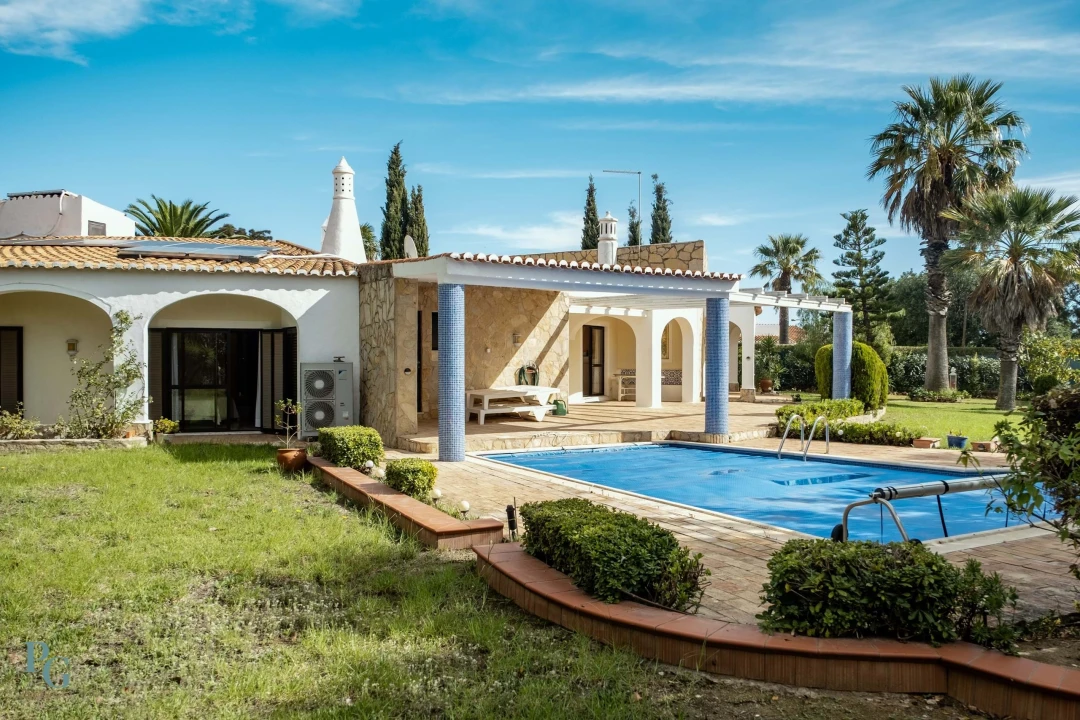 Moradia T3 para Venda em Lagoa e Carvoeiro Foto 1