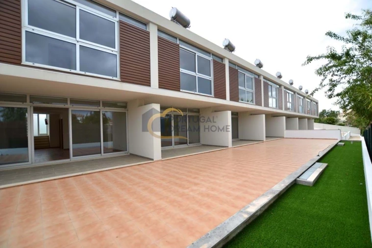 Moradia T2 para Arrendamento em Albufeira e Olhos de Água Foto 21