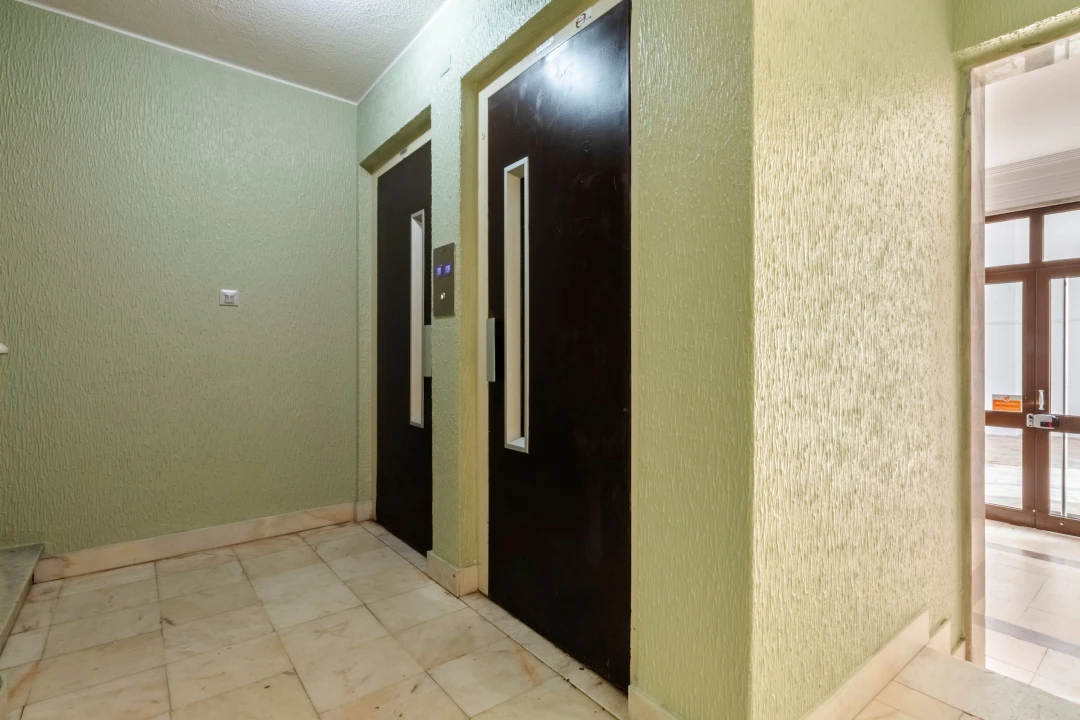 Apartamento T2 para Venda em Rio de Mouro Foto 5