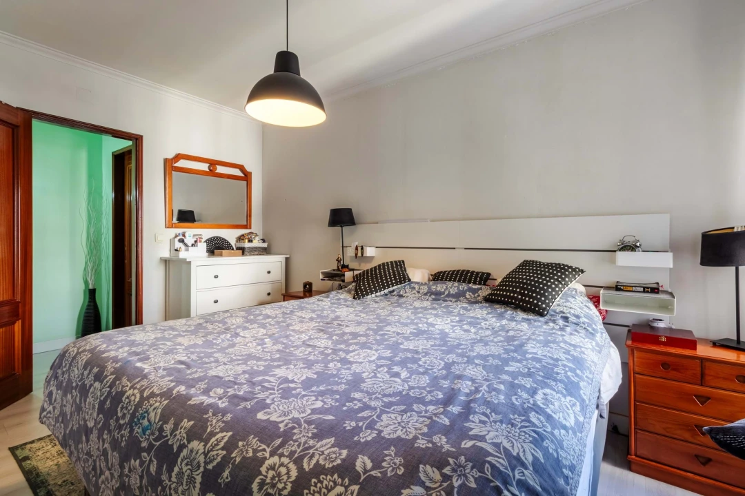 Apartamento T2 para Venda em Rio de Mouro Foto 30