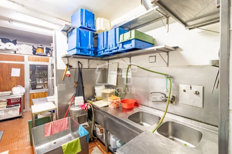 Negócio para Trespasse em Funchal (São Pedro) Foto 11