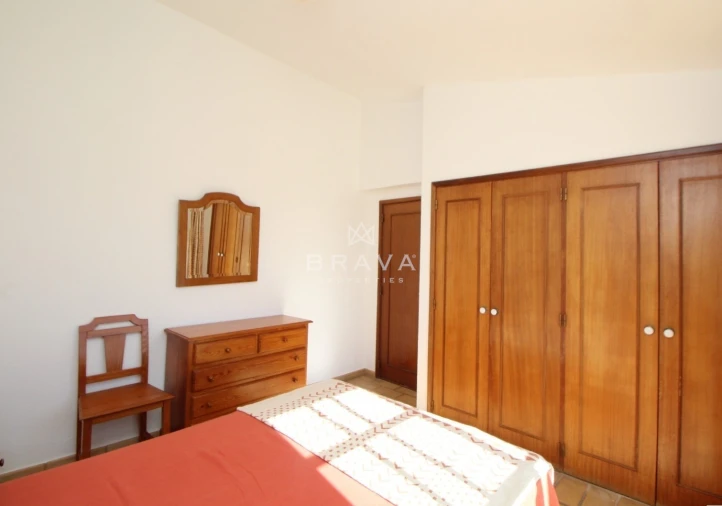 Moradia T2 para Venda em Guia Foto 31