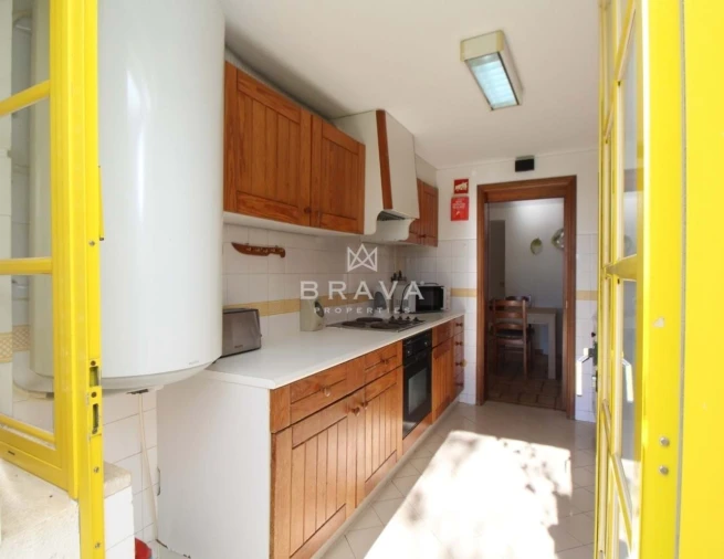 Moradia T2 para Venda em Guia Foto 17