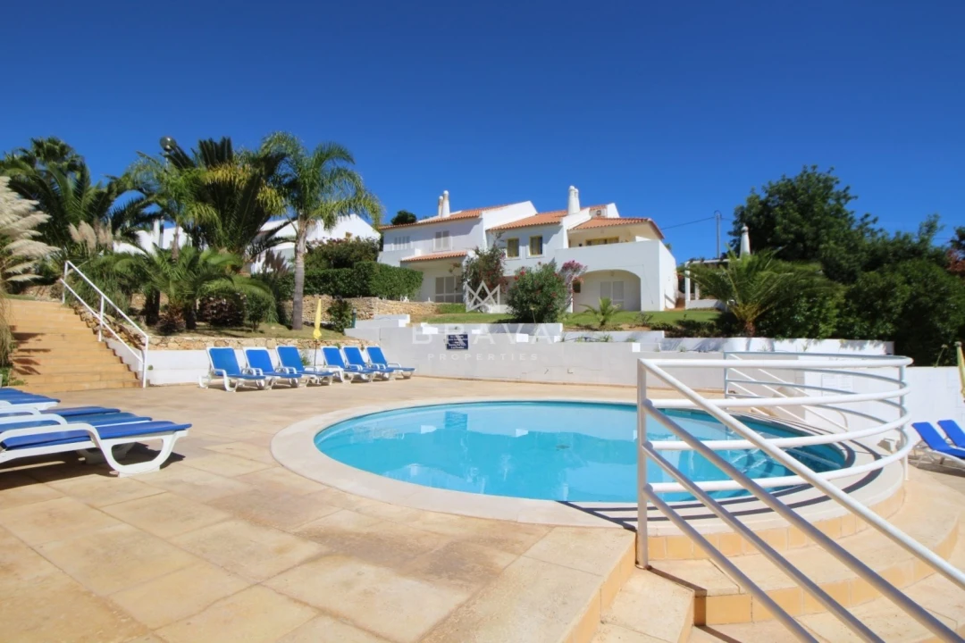 Moradia T2 para Venda em Guia Foto 51