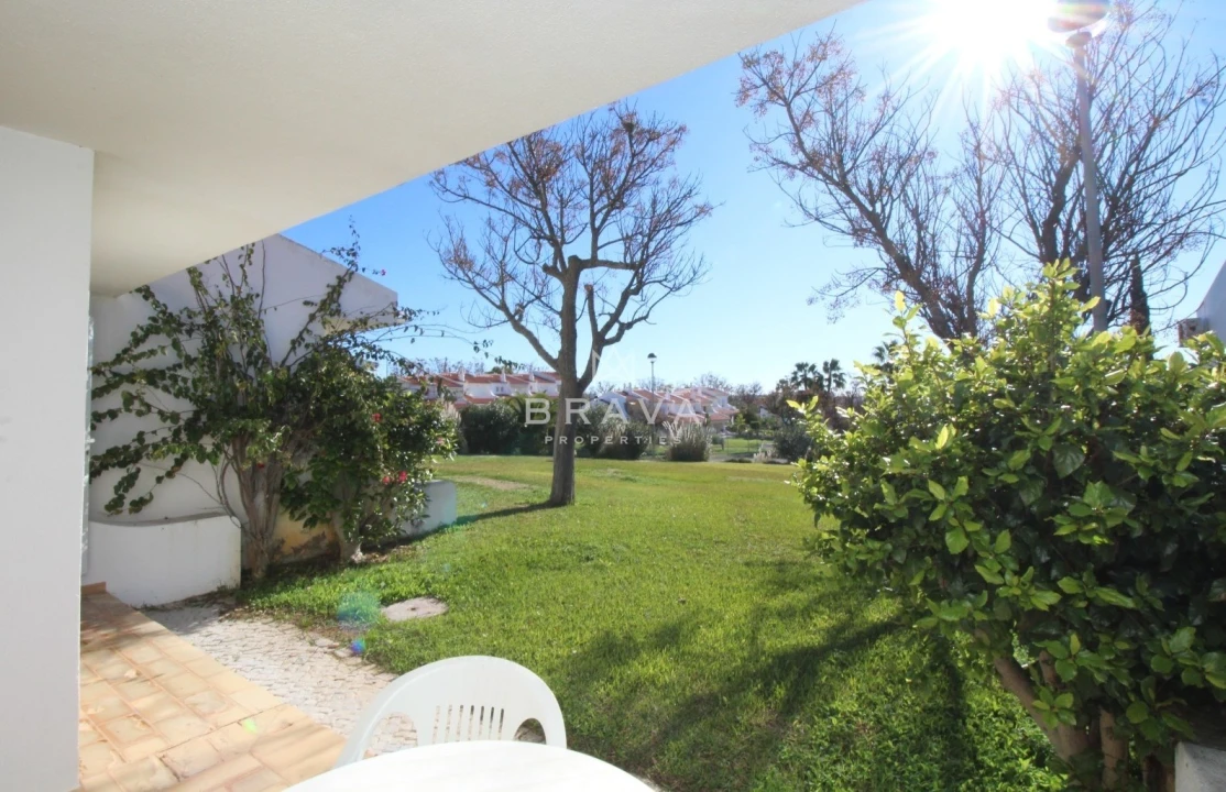 Moradia T2 para Venda em Guia Foto 10