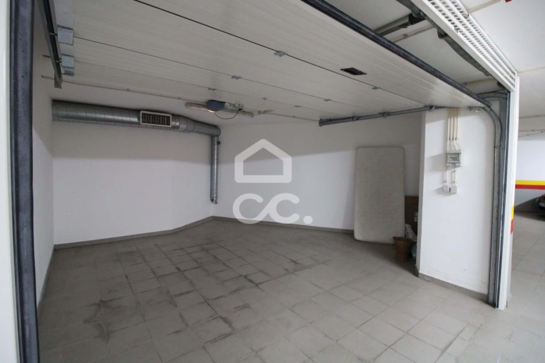 Apartamento T1 para Arrendamento em Alfragide Foto 12