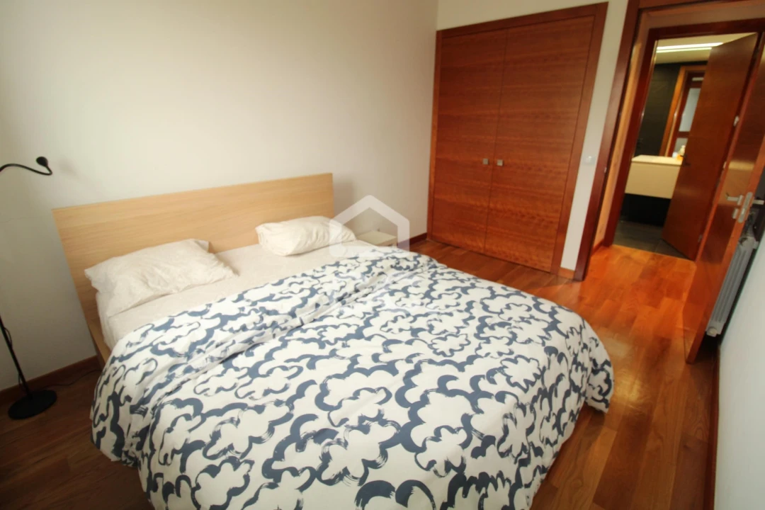 Apartamento T1 para Arrendamento em Alfragide Foto 9