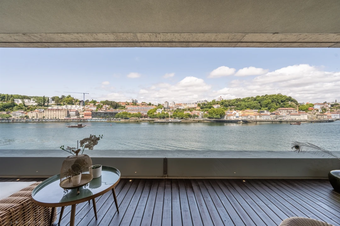 Apartamento T3 para Arrendamento em Santa Marinha e São Pedro da Afurada Foto 2