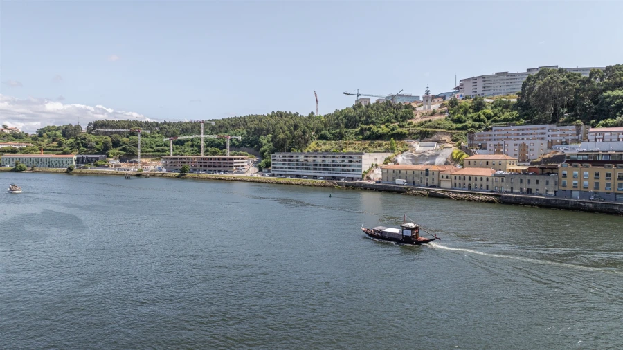 Apartamento T3 para Arrendamento em Santa Marinha e São Pedro da Afurada Foto 6