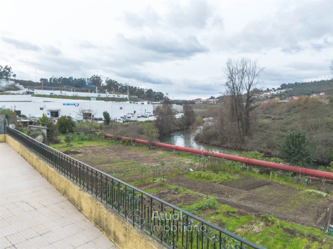 Moradia T2 para Venda em Caldas de Vizela (São Miguel e São João) Foto 22