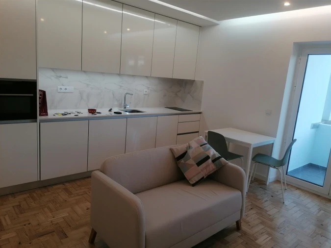 Apartamento T1 para Arrendamento em Castelo Branco Foto 2