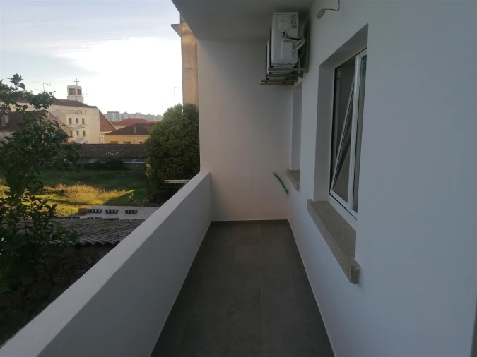 Apartamento T1 para Arrendamento em Castelo Branco Foto 7