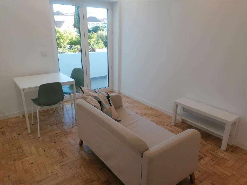 Apartamento T1 para Arrendamento em Castelo Branco Foto 3