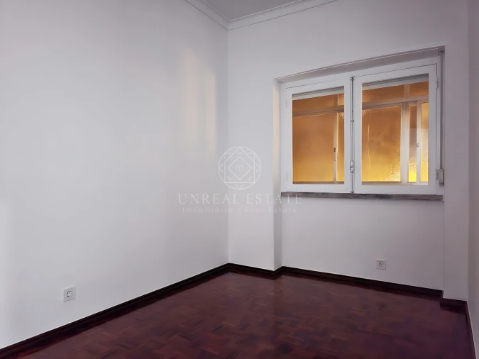 Apartamento T3 para Arrendamento em Algés, Linda-A-Velha e Cruz Quebrada-Dafundo Foto 19